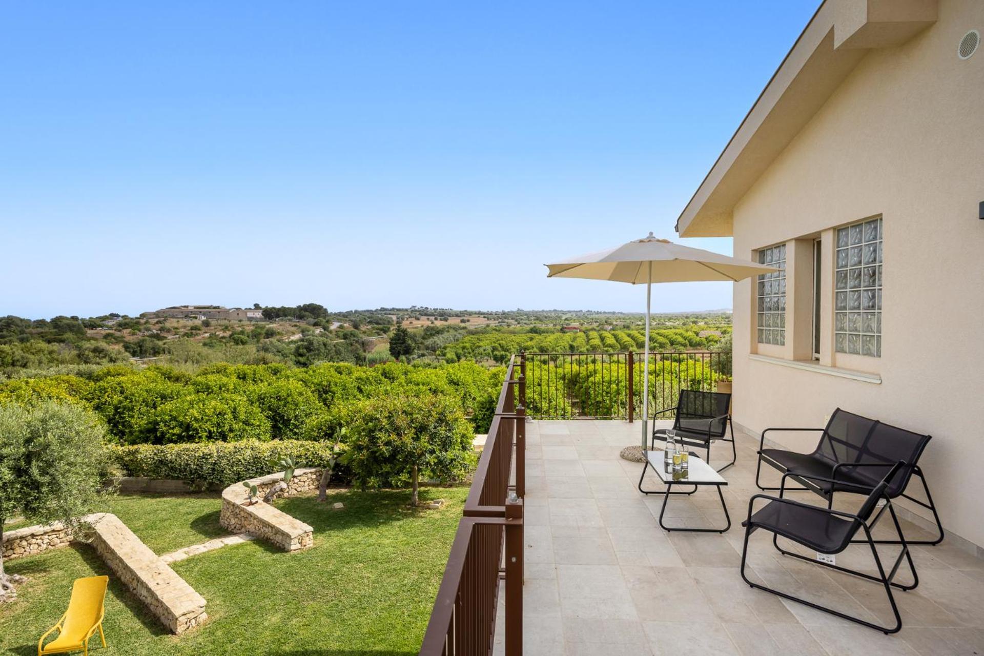 Fiore Di Vendicari B&B - Sicilian Charme, Lemon Grove And Sea Noto Eksteriør billede